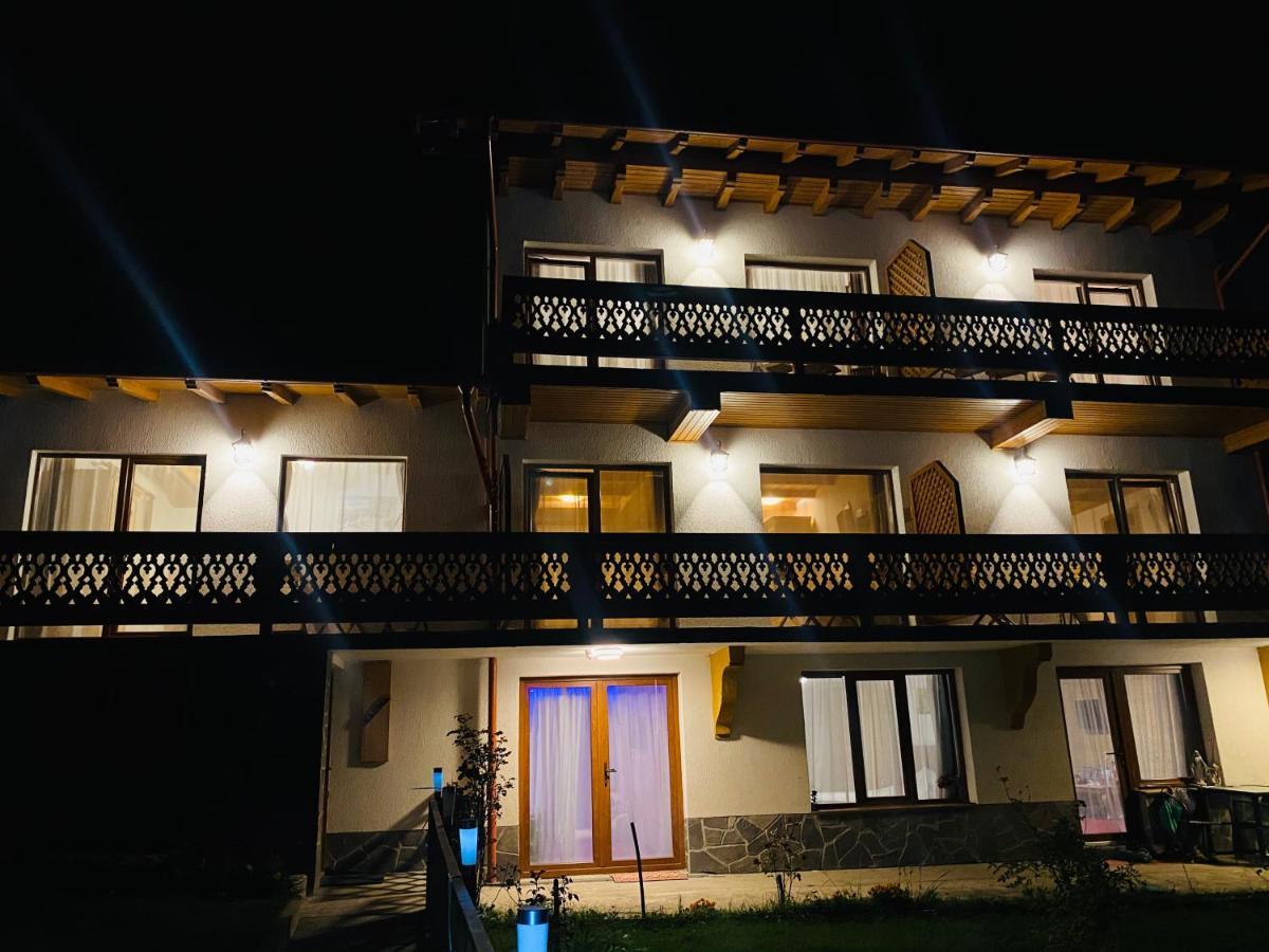 Casa Belcin Spa&Retreat Буштені Екстер'єр фото