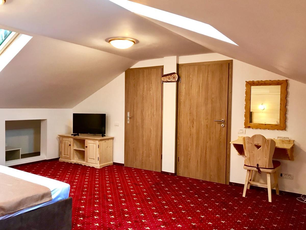 Casa Belcin Spa&Retreat Буштені Екстер'єр фото